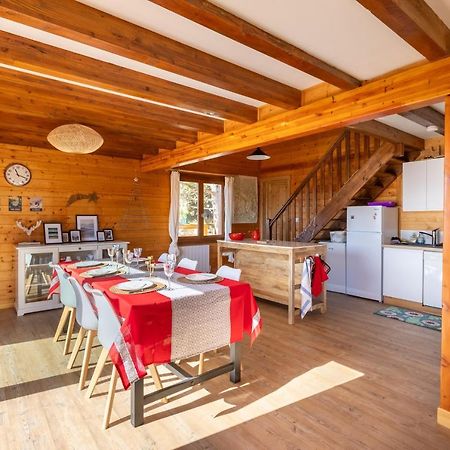 Chalet Les Tilleuls - Jolie Vue Montagne Et Lac Лез Англ Екстериор снимка