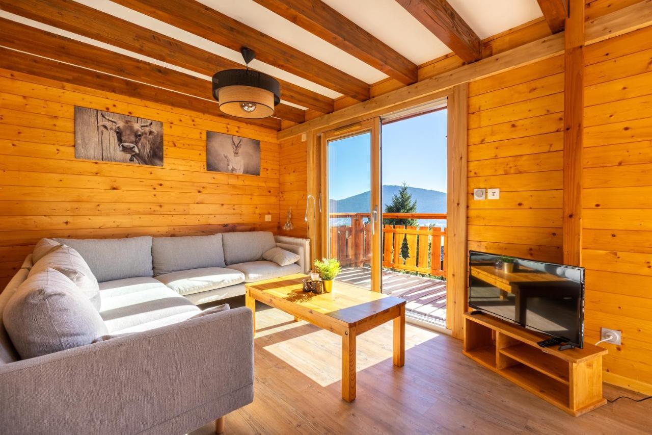Chalet Les Tilleuls - Jolie Vue Montagne Et Lac Лез Англ Екстериор снимка