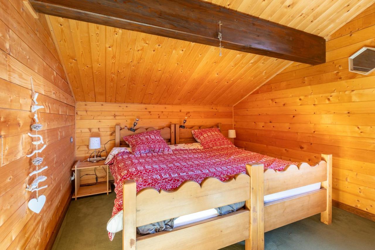 Chalet Les Tilleuls - Jolie Vue Montagne Et Lac Лез Англ Екстериор снимка